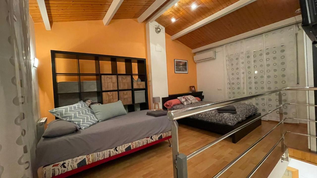 Cozy Beach House With Pool & Bbq Cubelles Εξωτερικό φωτογραφία
