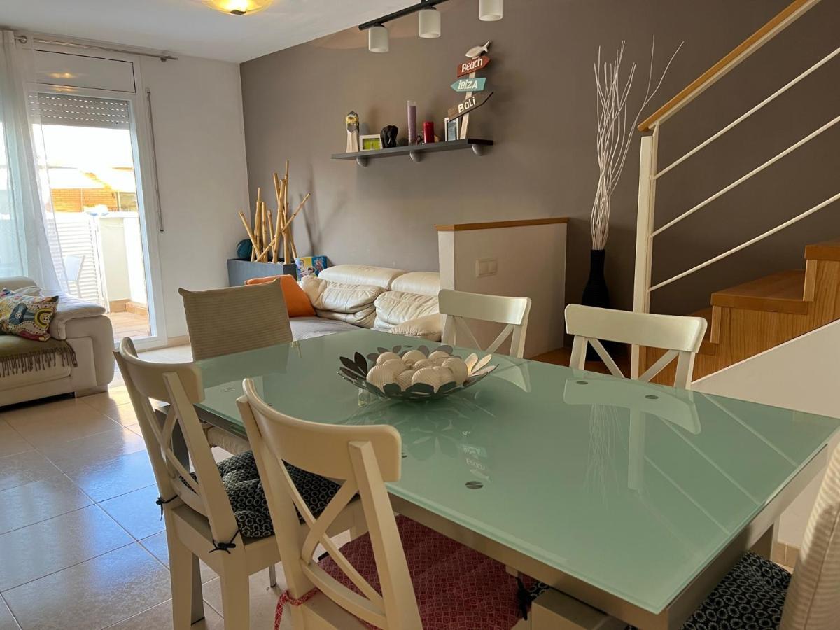 Cozy Beach House With Pool & Bbq Cubelles Εξωτερικό φωτογραφία